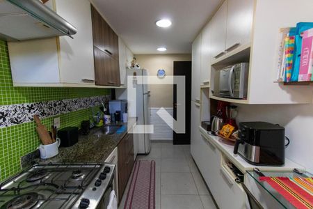 Casa para alugar com 4700m², 8 quartos e 6 vagasCozinha Casa 2