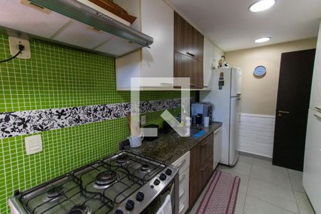 Casa para alugar com 4700m², 8 quartos e 6 vagasCozinha Casa 2