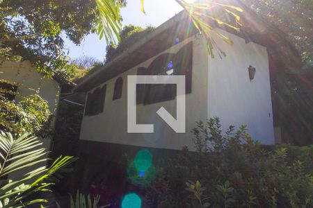 Casa para alugar com 4700m², 8 quartos e 6 vagasAnexo