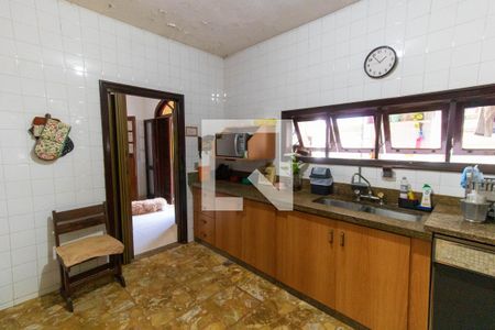 Casa para alugar com 4700m², 8 quartos e 6 vagasCozinha