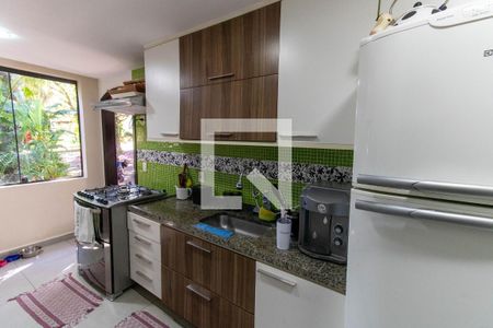 Casa para alugar com 4700m², 8 quartos e 6 vagasCozinha Casa 2