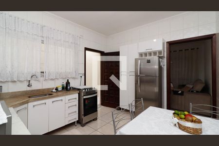 Casa à venda com 125m², 2 quartos e 2 vagasCozinha