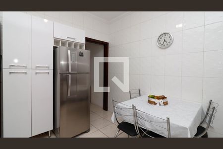 Casa à venda com 125m², 2 quartos e 2 vagasCozinha