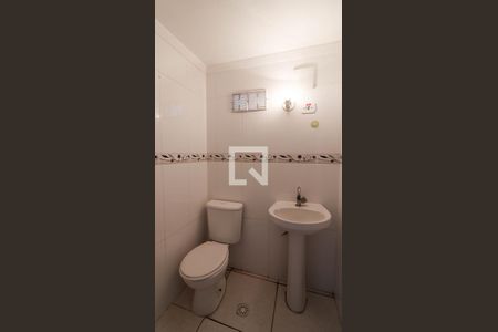 Casa à venda com 125m², 2 quartos e 2 vagasLavabo