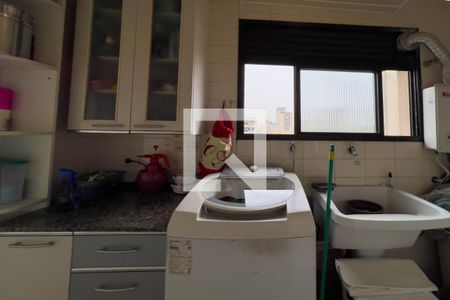 Apartamento à venda com 163m², 2 quartos e 2 vagasÁrea de serviço