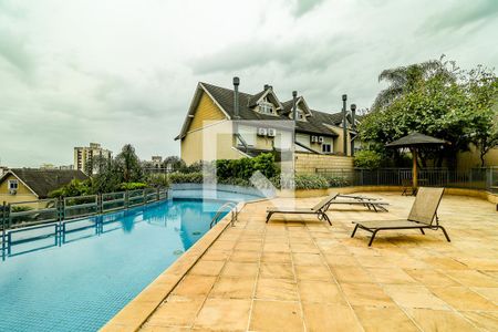 Casa de condomínio para alugar com 180m², 3 quartos e 2 vagas Casa de condomínio para alugar com 180m², 3 quartos e 2 vagasÁrea comum - Piscina