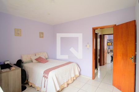 Casa de condomínio à venda com 130m², 3 quartos e 2 vagasSuíte