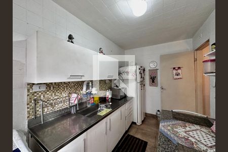 Casa para alugar com 170m², 4 quartos e 2 vagas Casa para alugar com 170m², 4 quartos e 2 vagasCozinha