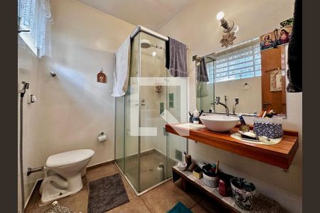 Casa para alugar com 170m², 4 quartos e 2 vagas Casa para alugar com 170m², 4 quartos e 2 vagasBanheiro Suíte