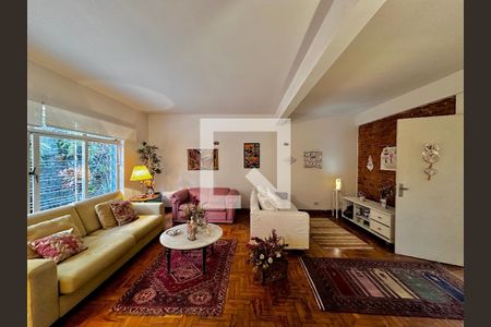 Casa para alugar com 170m², 4 quartos e 2 vagas Casa para alugar com 170m², 4 quartos e 2 vagasSala