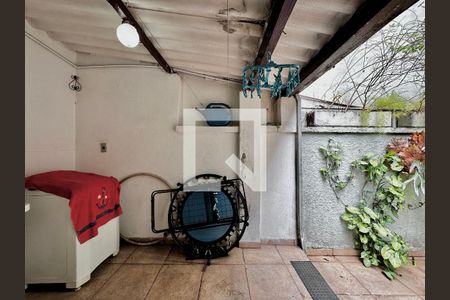 Casa para alugar com 170m², 4 quartos e 2 vagas Casa para alugar com 170m², 4 quartos e 2 vagasÁrea de Serviço