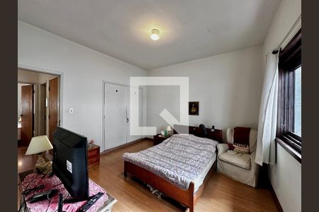 Casa para alugar com 170m², 4 quartos e 2 vagas Casa para alugar com 170m², 4 quartos e 2 vagasSuíte