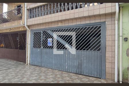 Casa para alugar com 90m², 3 quartos e 1 vaga Casa para alugar com 90m², 3 quartos e 1 vagaFachada