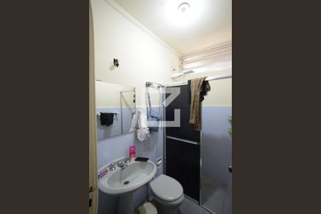 Casa para alugar com 250m², 3 quartos e 4 vagasBanheiro de Serviço 2