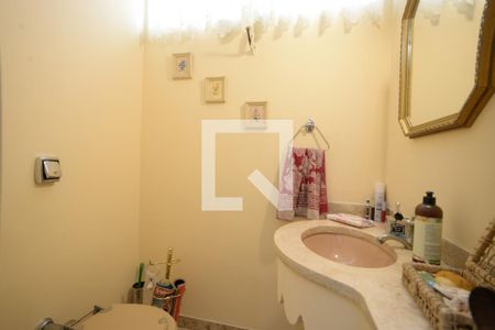 Casa para alugar com 250m², 3 quartos e 4 vagasLavabo