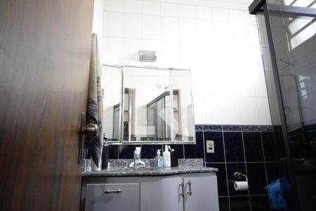 Casa para alugar com 250m², 3 quartos e 4 vagasSuíte 2