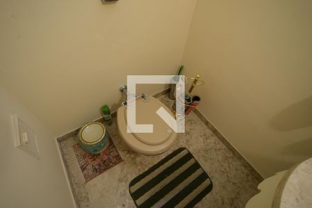 Casa para alugar com 250m², 3 quartos e 4 vagasLavabo