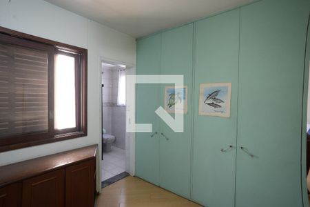 Casa para alugar com 250m², 3 quartos e 4 vagasSuíte 1