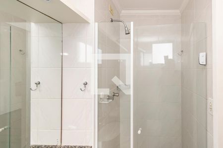 Apartamento à venda com 55m², 2 quartos e 2 vagas Apartamento à venda com 55m², 2 quartos e 2 vagasBanheiro da Suíte