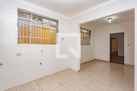 Casa à venda com 216m², 3 quartos e 2 vagasCozinha