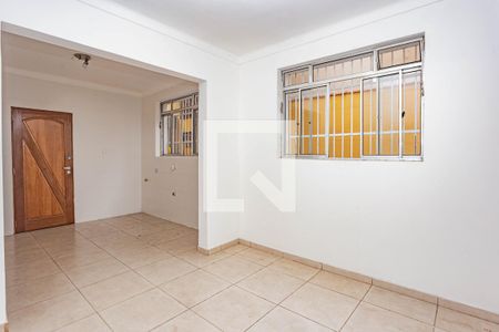 Casa à venda com 216m², 3 quartos e 2 vagasCozinha