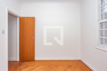 Casa à venda com 216m², 3 quartos e 2 vagasQuarto 3