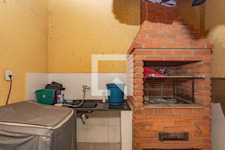 Casa à venda com 216m², 3 quartos e 2 vagasChurrasqueira