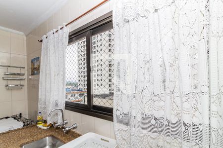 Apartamento à venda com 105m², 4 quartos e 2 vagasCozinha
