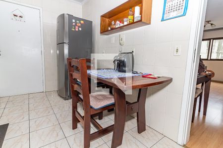 Apartamento à venda com 105m², 4 quartos e 2 vagasCozinha