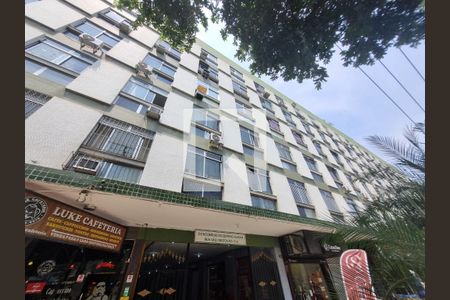 Apartamento para alugar com 84m², 2 quartos e sem vagaFachada