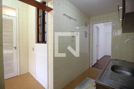 Apartamento à venda com 64m², 2 quartos e 1 vagaCozinha