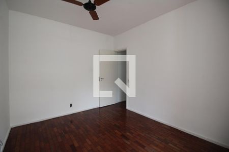 Apartamento à venda com 64m², 2 quartos e 1 vagaQuarto 2