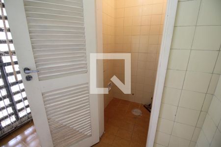 Apartamento à venda com 64m², 2 quartos e 1 vagaBanheiro de Serviço