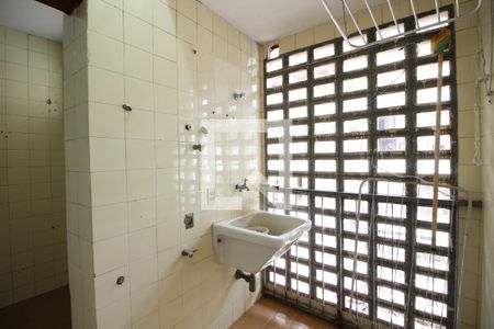 Apartamento à venda com 64m², 2 quartos e 1 vagaÁrea de Serviço