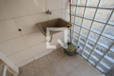 Casa de condomínio à venda com 120m², 3 quartos e 2 vagasÁrea de Serviço