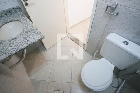 Casa de condomínio à venda com 120m², 3 quartos e 2 vagasBanheiro da Suíte