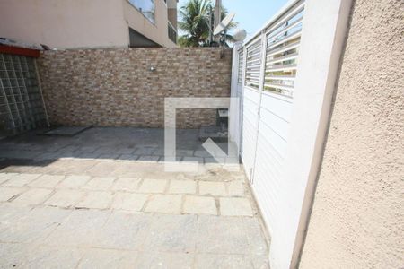 Casa de condomínio à venda com 120m², 3 quartos e 2 vagasGaragem