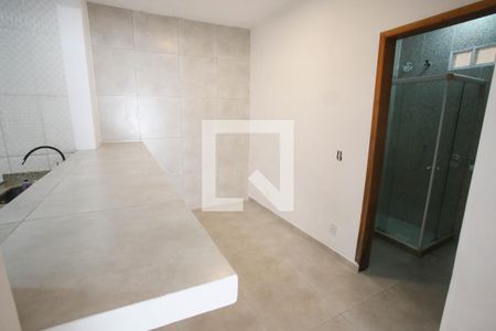 Casa de condomínio à venda com 120m², 3 quartos e 2 vagasCopa