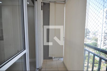 Sacada da Sala de apartamento para alugar com 2 quartos, 46m² em Jardim Brasil (zona Norte), São Paulo