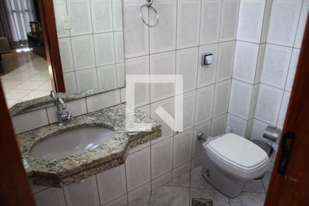Apartamento à venda com 178m², 3 quartos e 2 vagasBanheiro 2