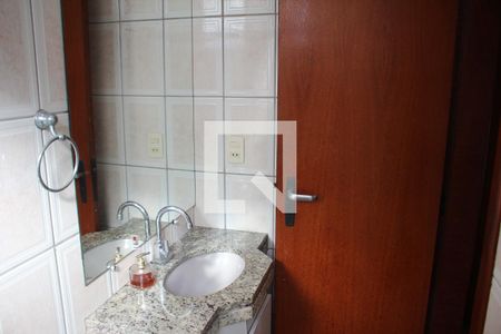 Apartamento à venda com 178m², 3 quartos e 2 vagasBanheiro da Suíte
