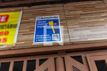 Casa à venda com 150m², 2 quartos e 3 vagas Casa à venda com 150m², 2 quartos e 3 vagasPlaquinha