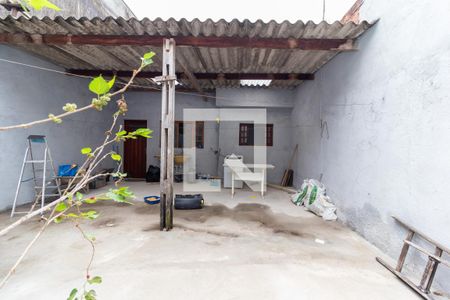 Casa à venda com 150m², 2 quartos e 3 vagas Casa à venda com 150m², 2 quartos e 3 vagasÁrea de Serviço / Quintal