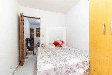 Casa à venda com 150m², 2 quartos e 3 vagas Casa à venda com 150m², 2 quartos e 3 vagasQuarto 2