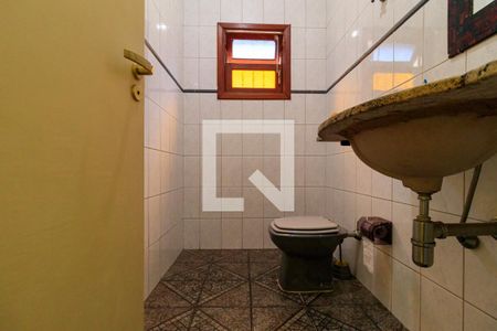 Casa à venda com 185m², 3 quartos e 2 vagas Casa à venda com 185m², 3 quartos e 2 vagasLavabo