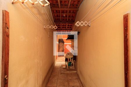 Casa à venda com 185m², 3 quartos e 2 vagas Casa à venda com 185m², 3 quartos e 2 vagasÁrea de Serviço