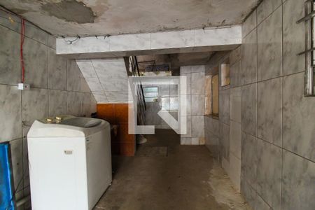 Casa à venda com 210m², 5 quartos e 1 vaga Casa à venda com 210m², 5 quartos e 1 vagaGaragem