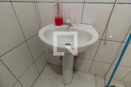 Casa à venda com 210m², 5 quartos e 1 vaga Casa à venda com 210m², 5 quartos e 1 vagaBanheiro da Suíte 2