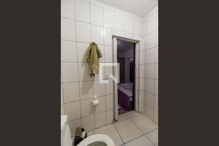 Casa à venda com 210m², 5 quartos e 1 vaga Casa à venda com 210m², 5 quartos e 1 vagaBanheiro da Suíte 2