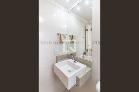 Apartamento à venda com 62m², 3 quartos e 1 vaga Apartamento à venda com 62m², 3 quartos e 1 vagaBanheiro